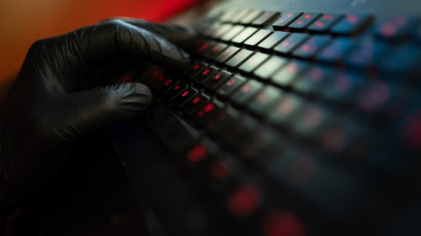 Хакеры вредят российским компаниям, рассылая от их имени СМС