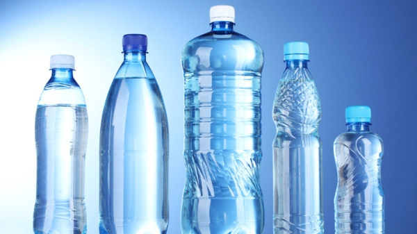 В питьевой воде в сто раз больше пластика, чем полагали ранее